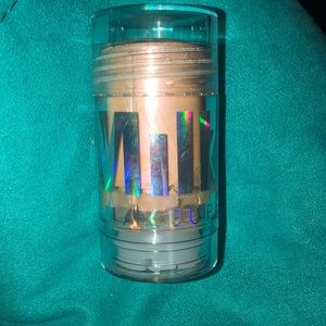 holographic cream highlighter